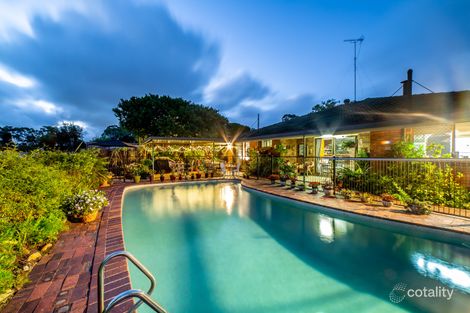 Property photo of 6 Kula Close Benowa QLD 4217