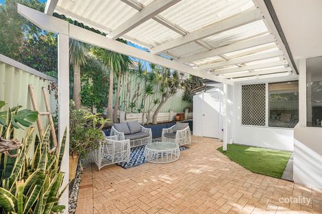 Property photo of 3/3 Helmsley Street Scarborough WA 6019