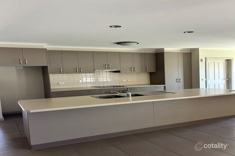 Property photo of 9 Rivertown Grove Cobram VIC 3644