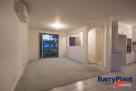 Property photo of 2/5 Jarrah Court Narre Warren VIC 3805