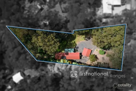 Property photo of 4 Arthur Road Cockatoo VIC 3781