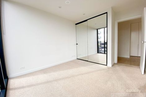 Property photo of 212/150 Dudley Street West Melbourne VIC 3003
