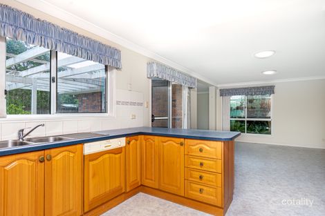 Property photo of 28 Seabrook Crescent Forest Lake QLD 4078