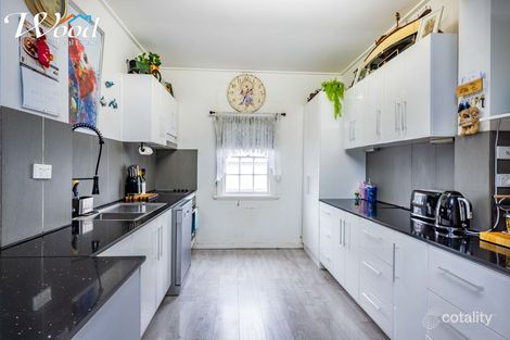 Property photo of 5 Keirath Street Henty NSW 2658