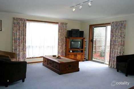 Property photo of 8 Van Der Haar Avenue Berwick VIC 3806