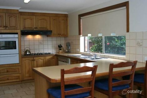 Property photo of 8 Van Der Haar Avenue Berwick VIC 3806