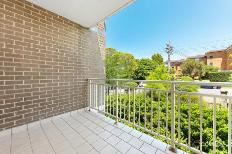 11/1-3 Concord Pl, Gladesville, NSW 2111
