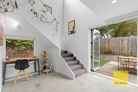 Property photo of 5 Dundee Place Newtown VIC 3220