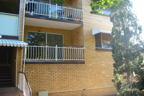 Property photo of 1/8 Robinson Street Coorparoo QLD 4151
