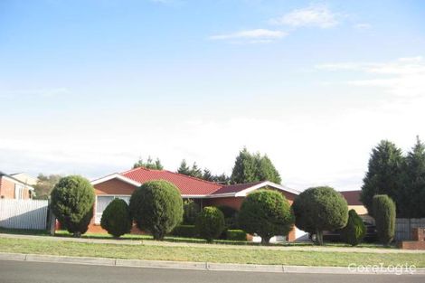 Property photo of 13 Chantell Avenue Endeavour Hills VIC 3802