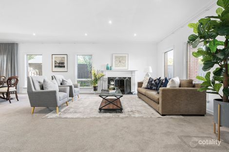 Property photo of 2 Alandale Avenue Balwyn VIC 3103