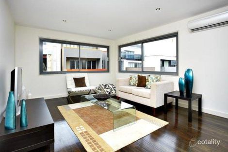 Property photo of 5 Pier Lane Maribyrnong VIC 3032