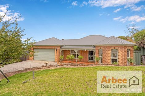 11 Ruddick Pl, Darley, VIC 3340
