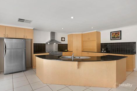 Property photo of 8 Wendy Ey Place Nicholls ACT 2913