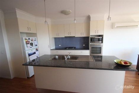 Property photo of 6 Rivertown Grove Cobram VIC 3644