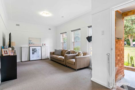 Property photo of 18 Light Street Bar Beach NSW 2300