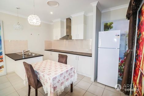 Property photo of 33 Algia Crescent Underwood QLD 4119