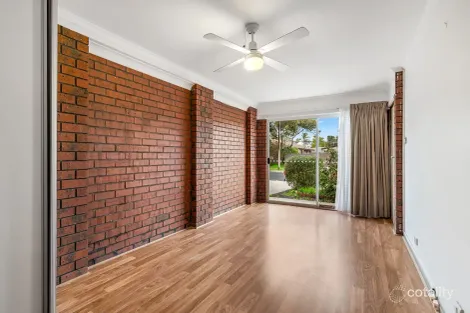 Property photo of 4 Glenhuntly Drive Flagstaff Hill SA 5159
