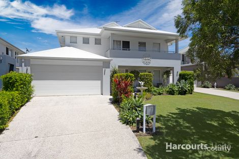 Property photo of 15 Freya Court Newport QLD 4020