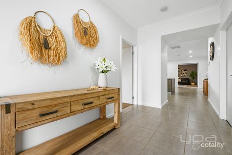 Property photo of 37 Pinrush Road Brookfield VIC 3338