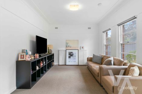 Property photo of 18 Light Street Bar Beach NSW 2300