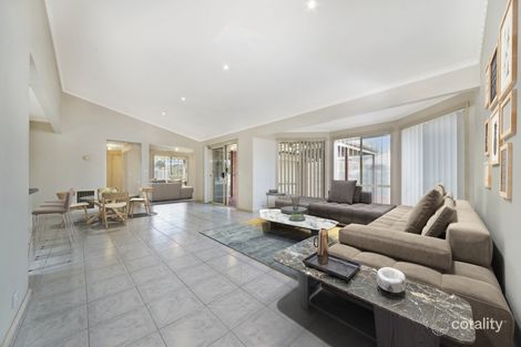 Property photo of 15 Brindalee Place Cranbourne East VIC 3977