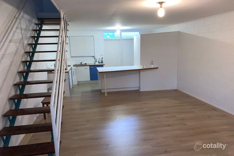 Property photo of 2/4 George Avenue Broadbeach QLD 4218