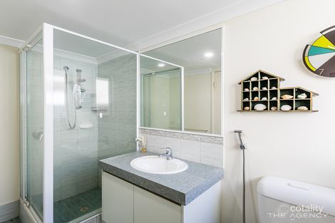 Property photo of 6 Whitmore Terrace Heathridge WA 6027