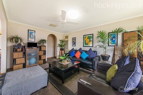 Property photo of 1/42 Arthur Phillip Drive Endeavour Hills VIC 3802