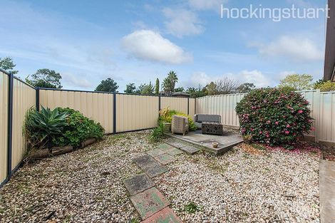 Property photo of 1/42 Arthur Phillip Drive Endeavour Hills VIC 3802