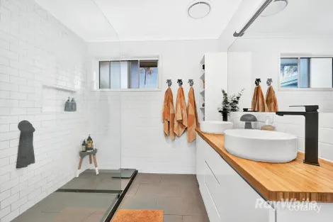 Property photo of 19 Foreshore Parade Bargara QLD 4670