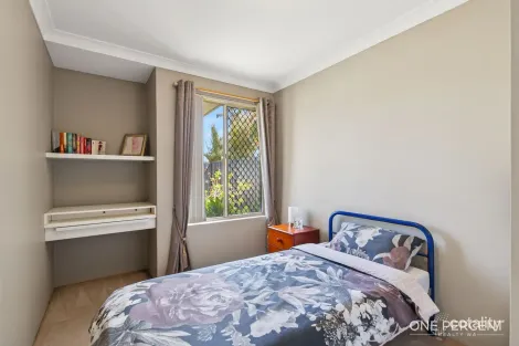 Property photo of 256 Eddystone Avenue Beldon WA 6027