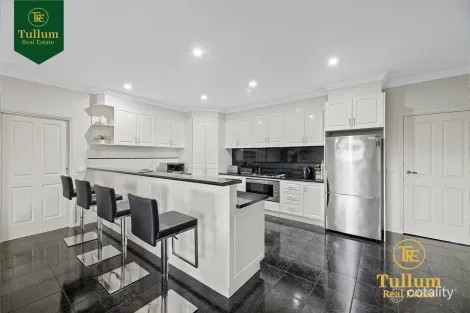 Property photo of 4 Glendon Drive Warragul VIC 3820