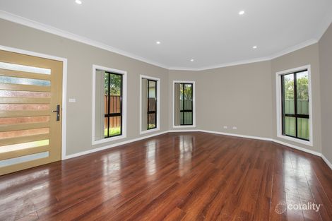 Property photo of 51 Mindanao Avenue Lethbridge Park NSW 2770