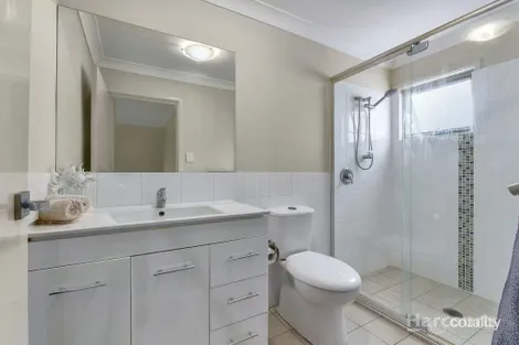 Property photo of 3/14 Carnarvon Crescent Fitzgibbon QLD 4018