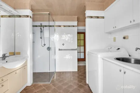 Property photo of 3 Amaroo Street Biggera Waters QLD 4216
