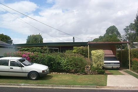 7 Kiah St, Eastern Heights, QLD 4305