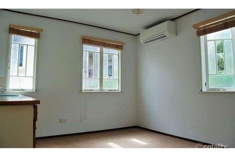 Property photo of 73 Baroona Road Milton QLD 4064