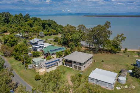 Property photo of 32 Davison Road Wilson Beach QLD 4800