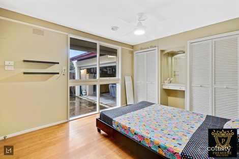 Property photo of 12 Campbell Parade Cranbourne VIC 3977