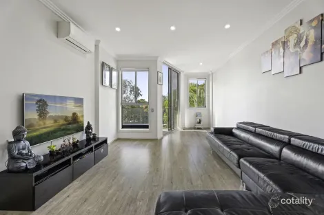 Property photo of 102B/48-56 Derby Street Kingswood NSW 2747