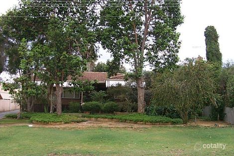 5 Dixie Rd, Kelmscott, WA 6111