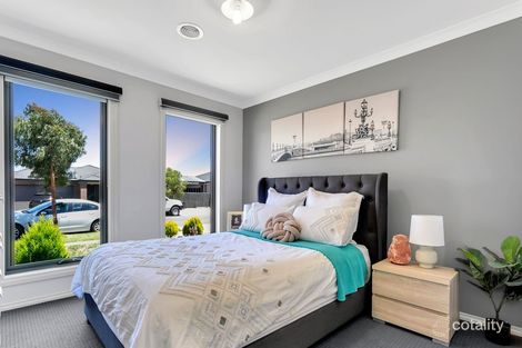 Property photo of 29 Cooloongup Crescent Harkness VIC 3337