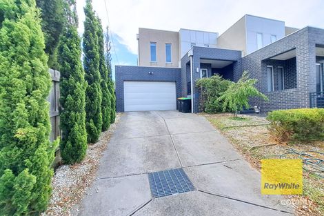 1b Goldlang St, Dandenong, VIC 3175