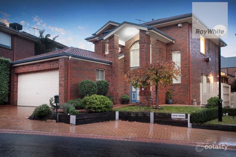Property photo of 8 The Crest Attwood VIC 3049