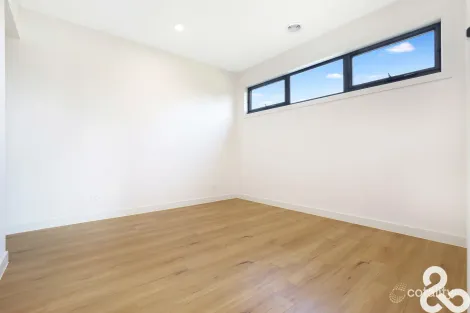 Property photo of 9 Stratum Avenue Doreen VIC 3754