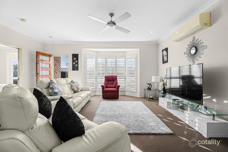 Property photo of 4 Earls Court Point Vernon QLD 4655