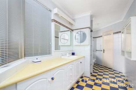 32 The Ramble, Booragoon, WA 6154