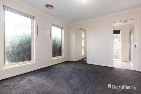 Property photo of 14 Mikasa Place Pakenham VIC 3810