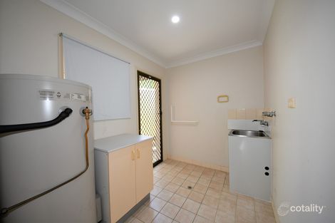 Property photo of 17 Deakin Close Gracemere QLD 4702